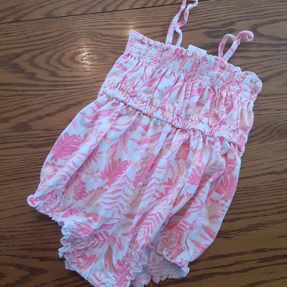 Size 6-12 months baby girls orange an pink onesie - Picture 7 of 9